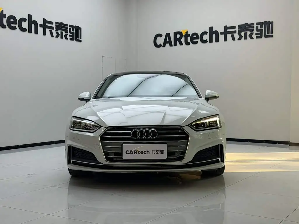 Audi A5 2019 — Фото 1/9