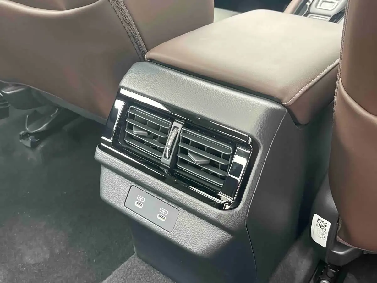 Honda Inspire Hybrid 2026 — Photo 12/14