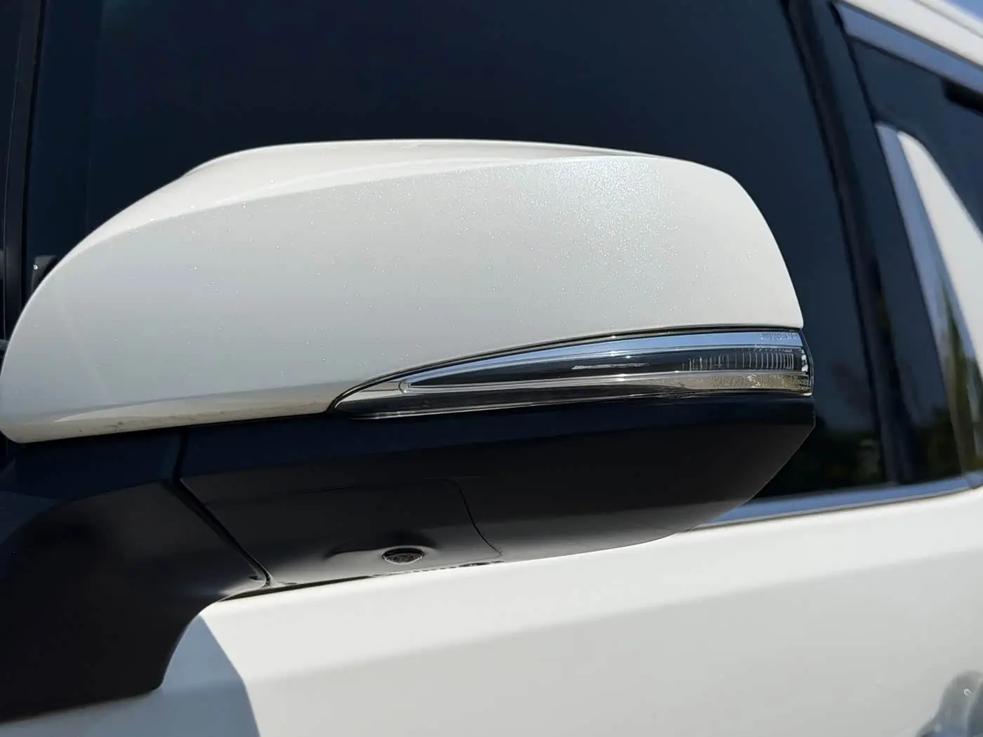 Toyota Alphard 2023 — Photo 13/20