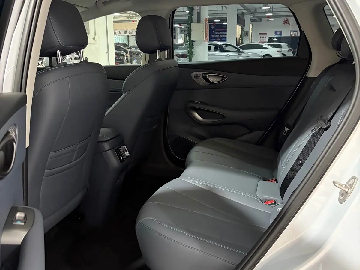 BYD Seal 05 DM-i 2026 — Photo 10/10