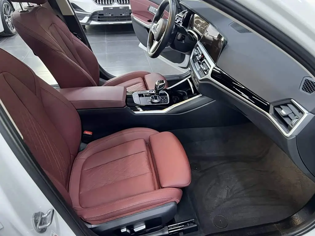BMW 3 Series 2022 — Şəkil 15/20