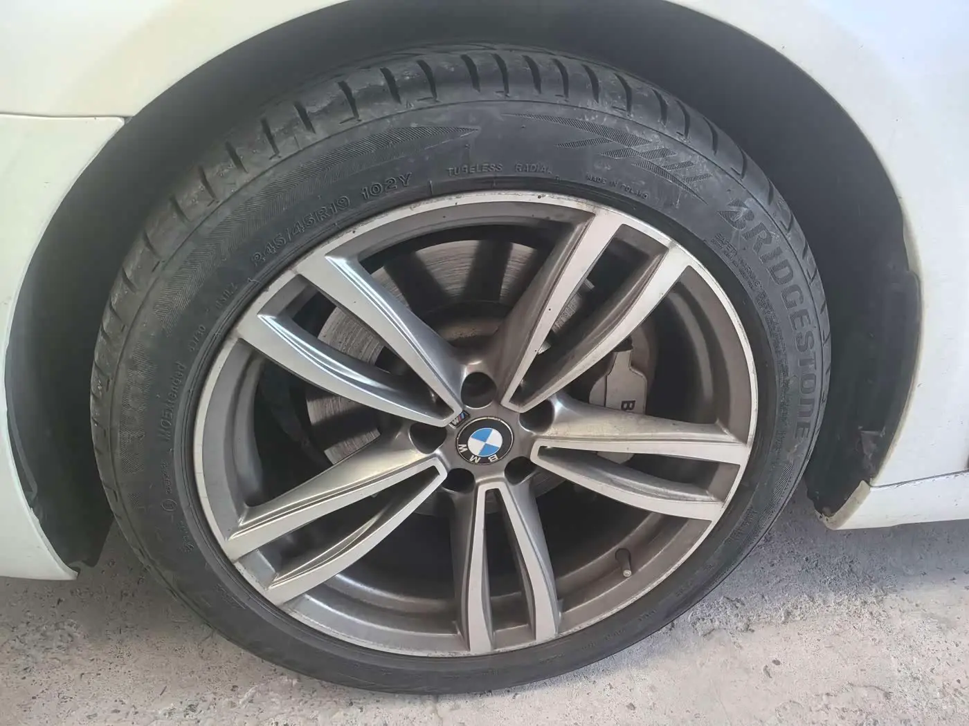 BMW 7 Series 2018 — Photo 2/9