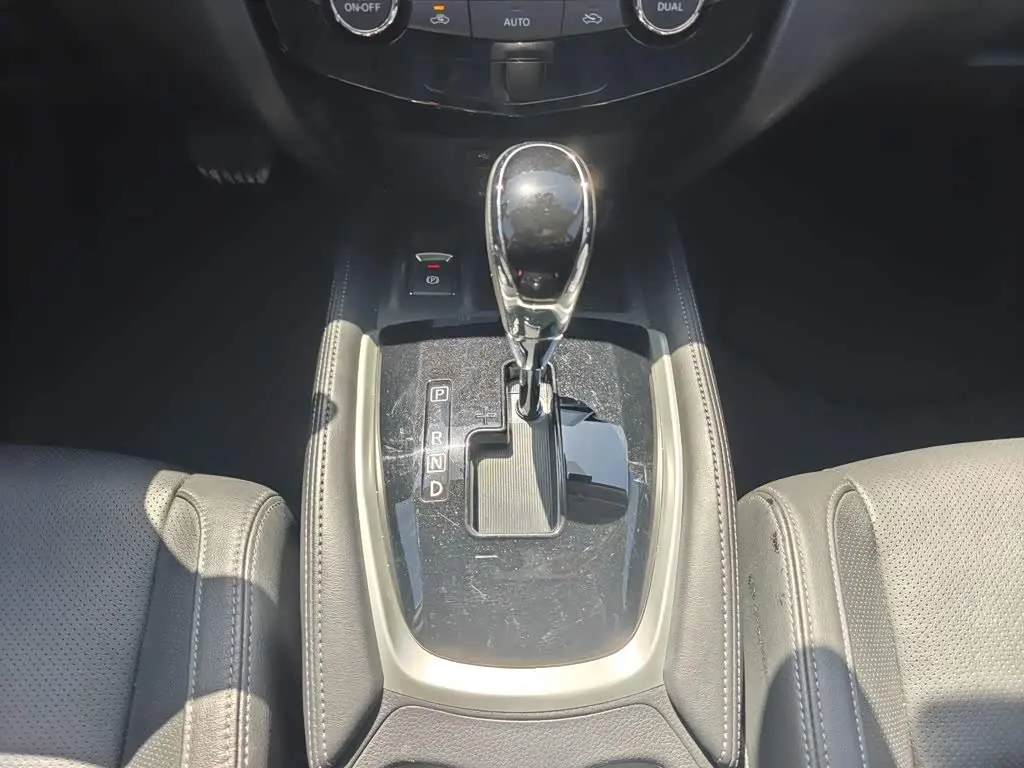 Nissan X-Trail 2018 — Şəkil 9/20