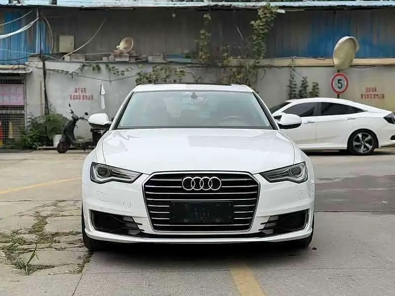 Audi A6L 2016 — Photo 2/9