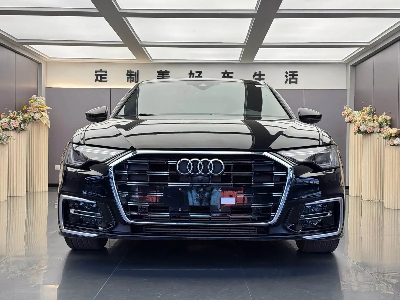 Audi A6L 2024 — Şəkil 2/12