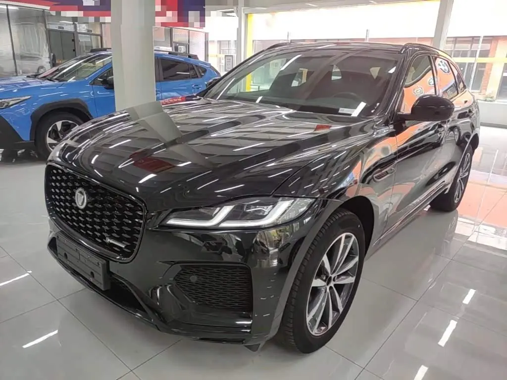 Jaguar F-PACE 2023 — Photo 1/20