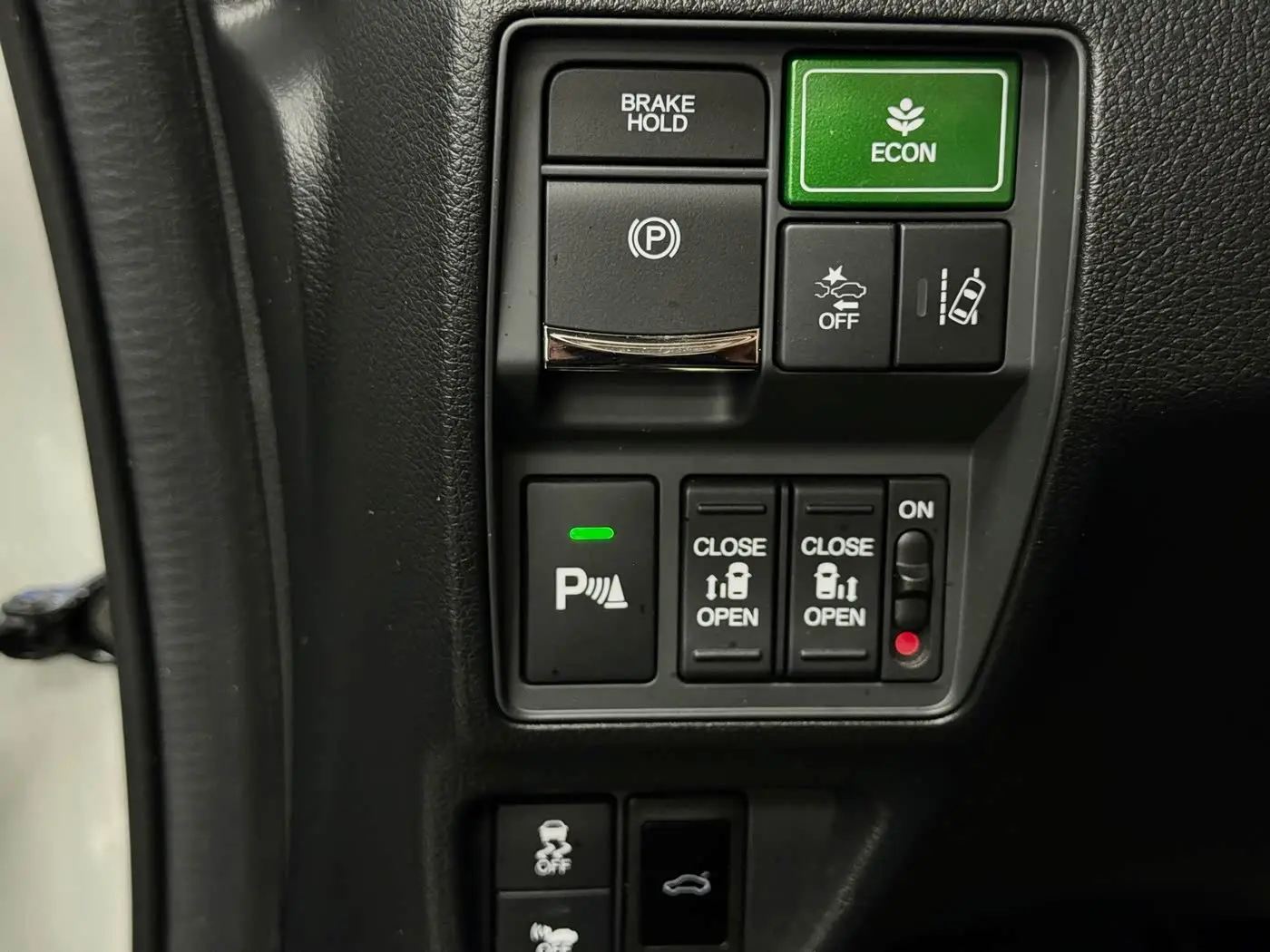Honda Elysion 2021 — Photo 18/20