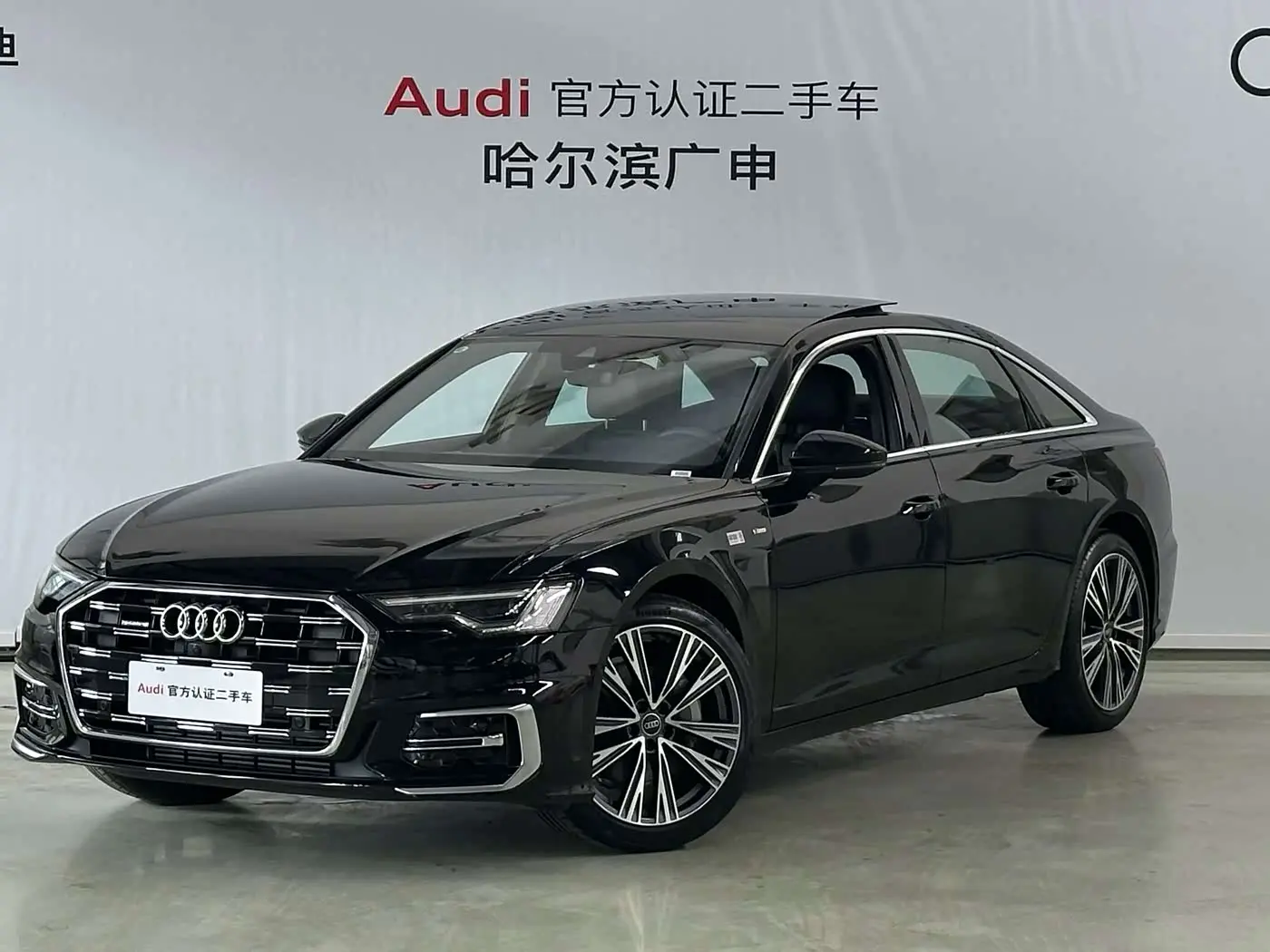 Audi A6L 2024 — Photo 1/11