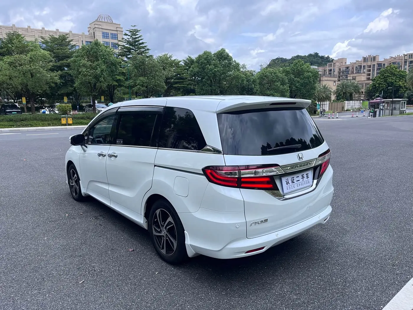 Honda Odyssey 2015 — Photo 6/20