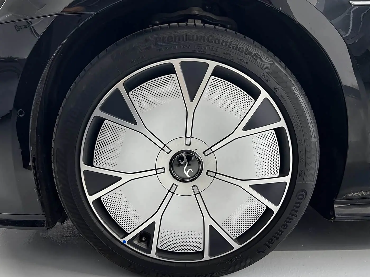 Yangwang U7 2025 — Photo 13/13