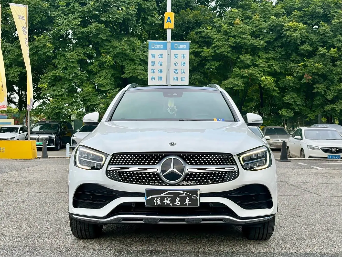 Mercedes-Benz GLC 2020 — Фото 8/9