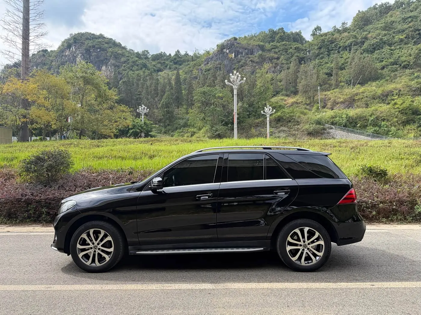 Mercedes-Benz GLE 2017 — Photo 3/11