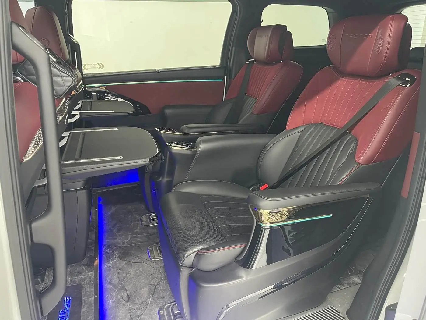 GAC Trumpchi Trumpchi M8 2023 — Photo 13/20