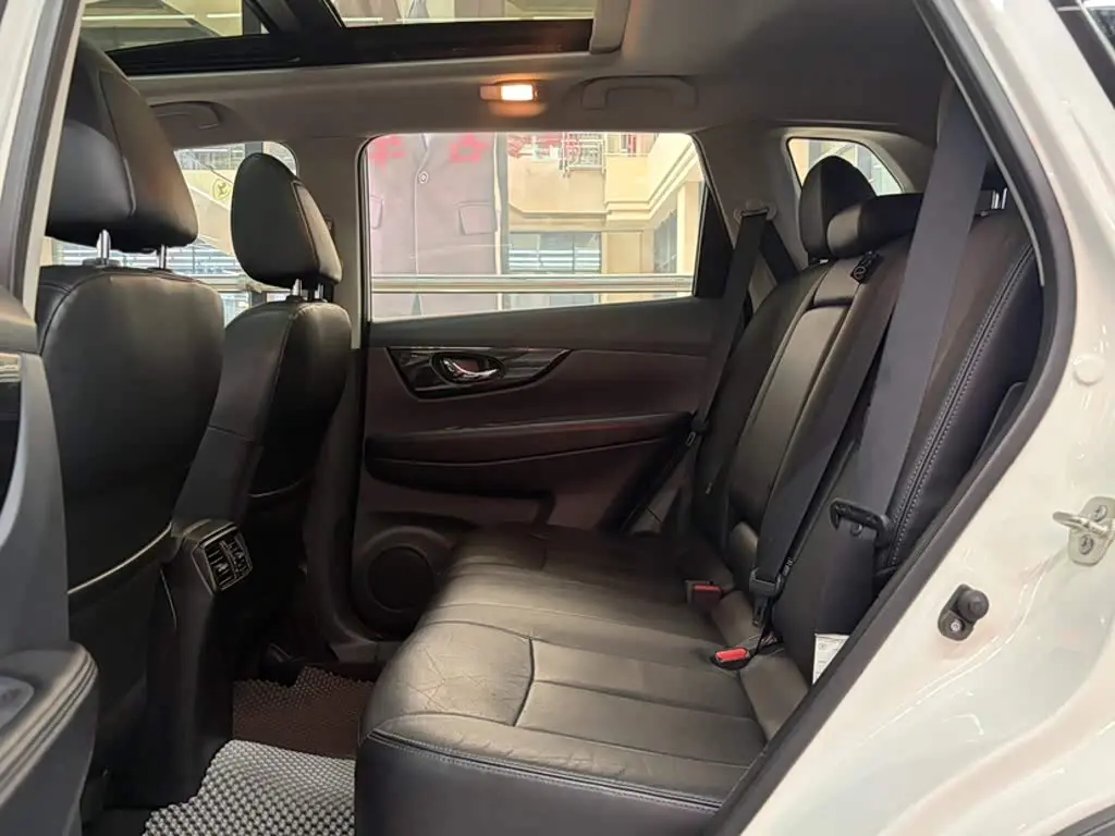 Nissan X-Trail 2019 — Photo 12/14