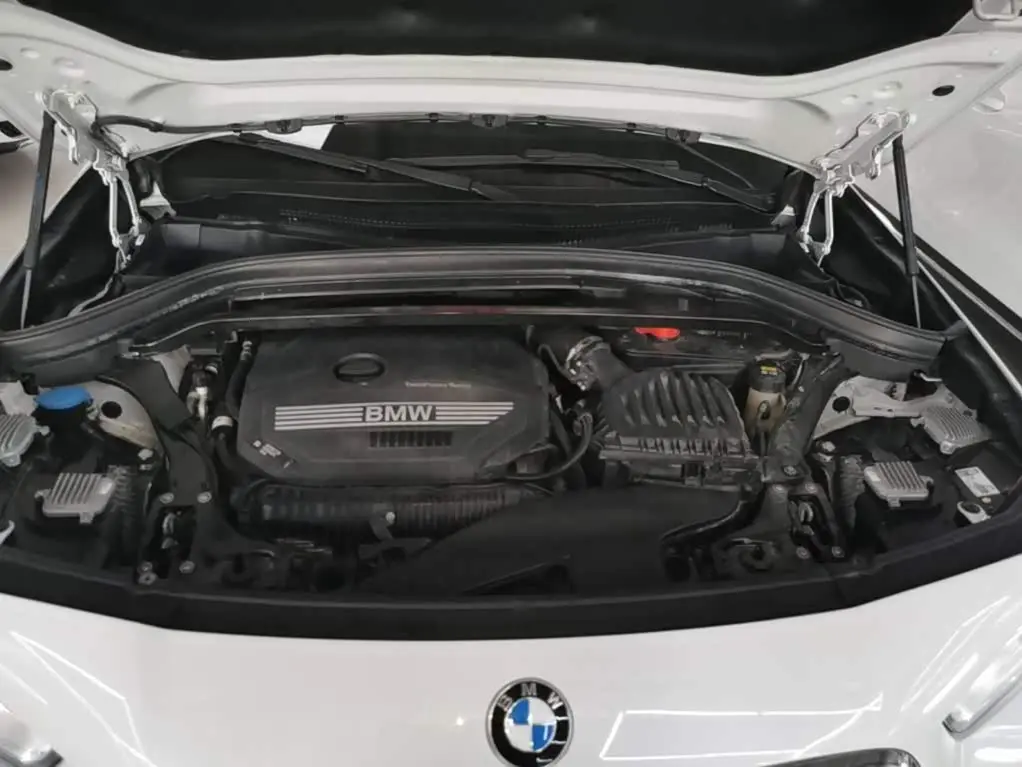 BMW X2 2021 — Фото 20/20