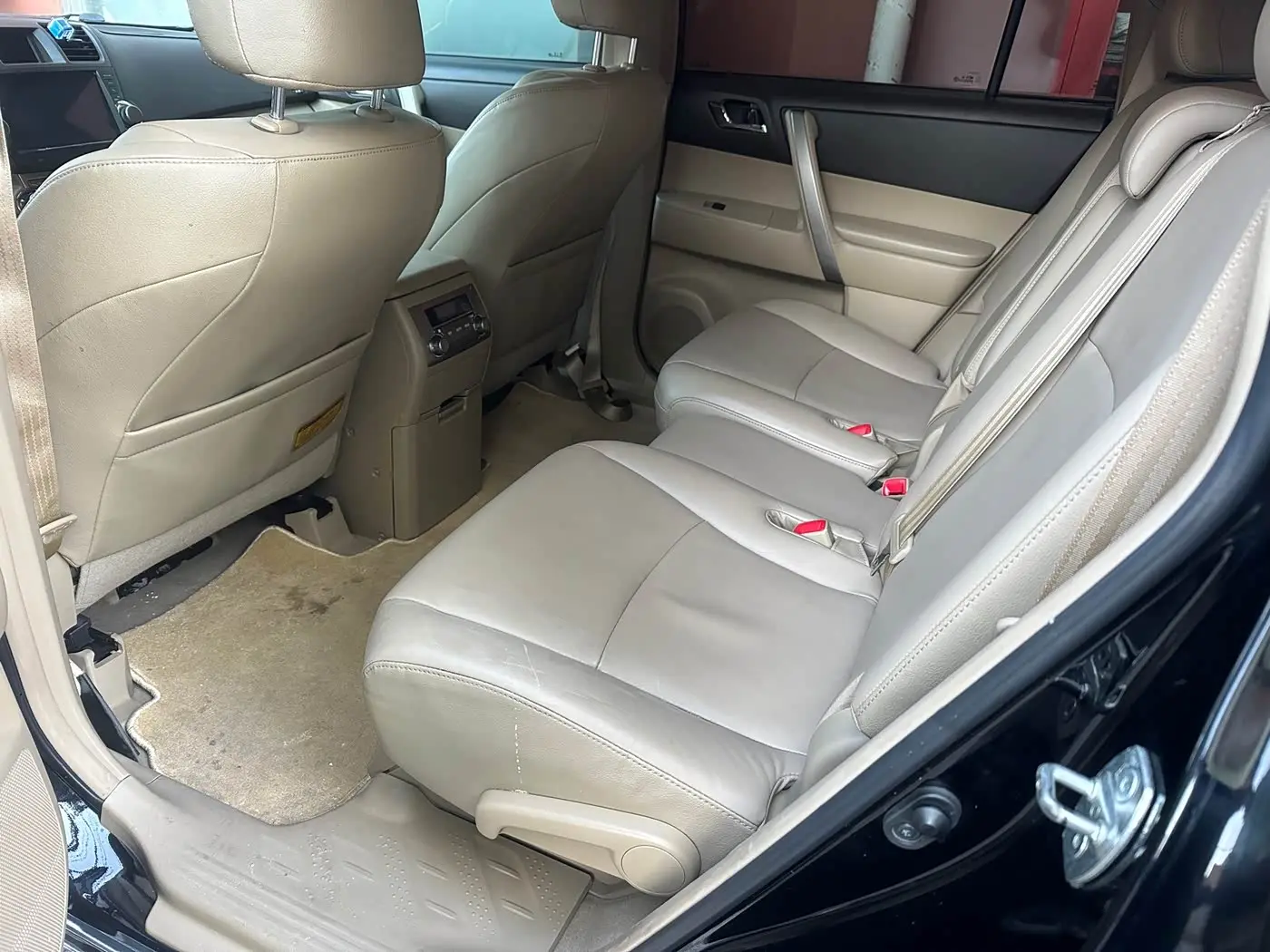 Toyota Highlander 2013 — Photo 11/11