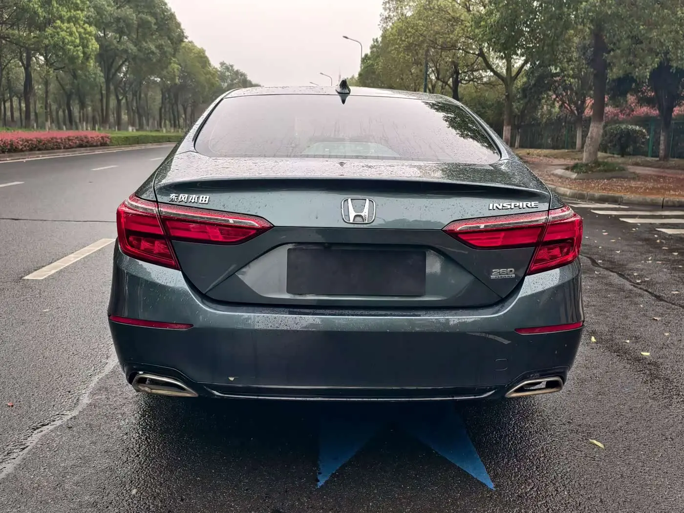 Honda Inspire 2022 — Photo 8/9