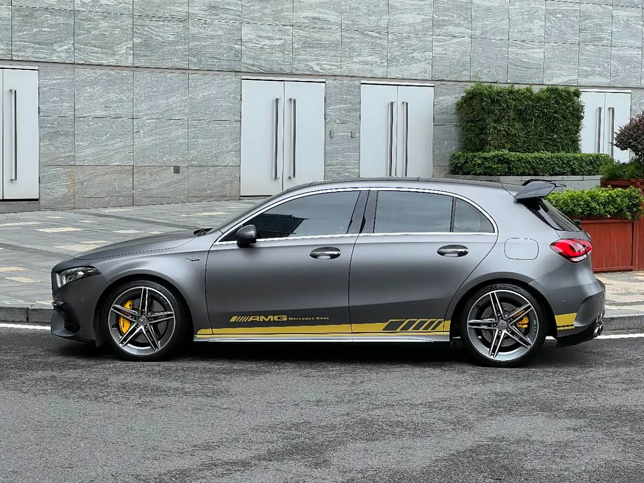 Mercedes-Benz A-Class AMG 2023 — Photo 3/11