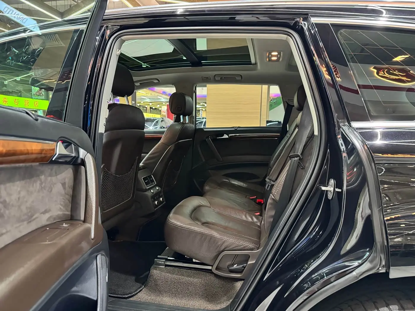 Audi Q7 2014 — ფოტო 11/18
