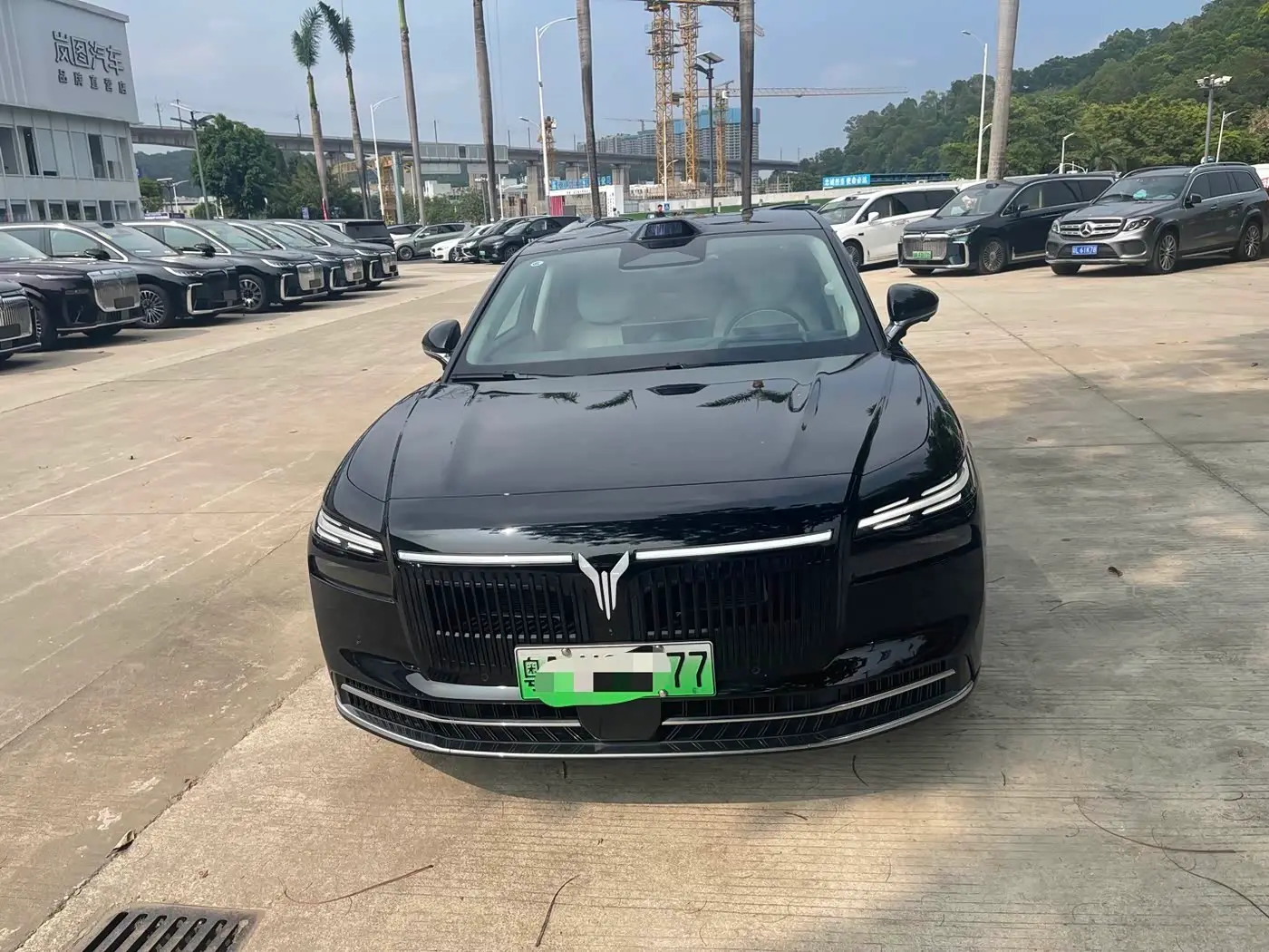 Voyah Auto VOYAH Zhuiguang L 2025 — Photo 2/8