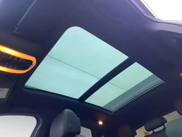 Porsche Macan 2021 — Photo 15/19