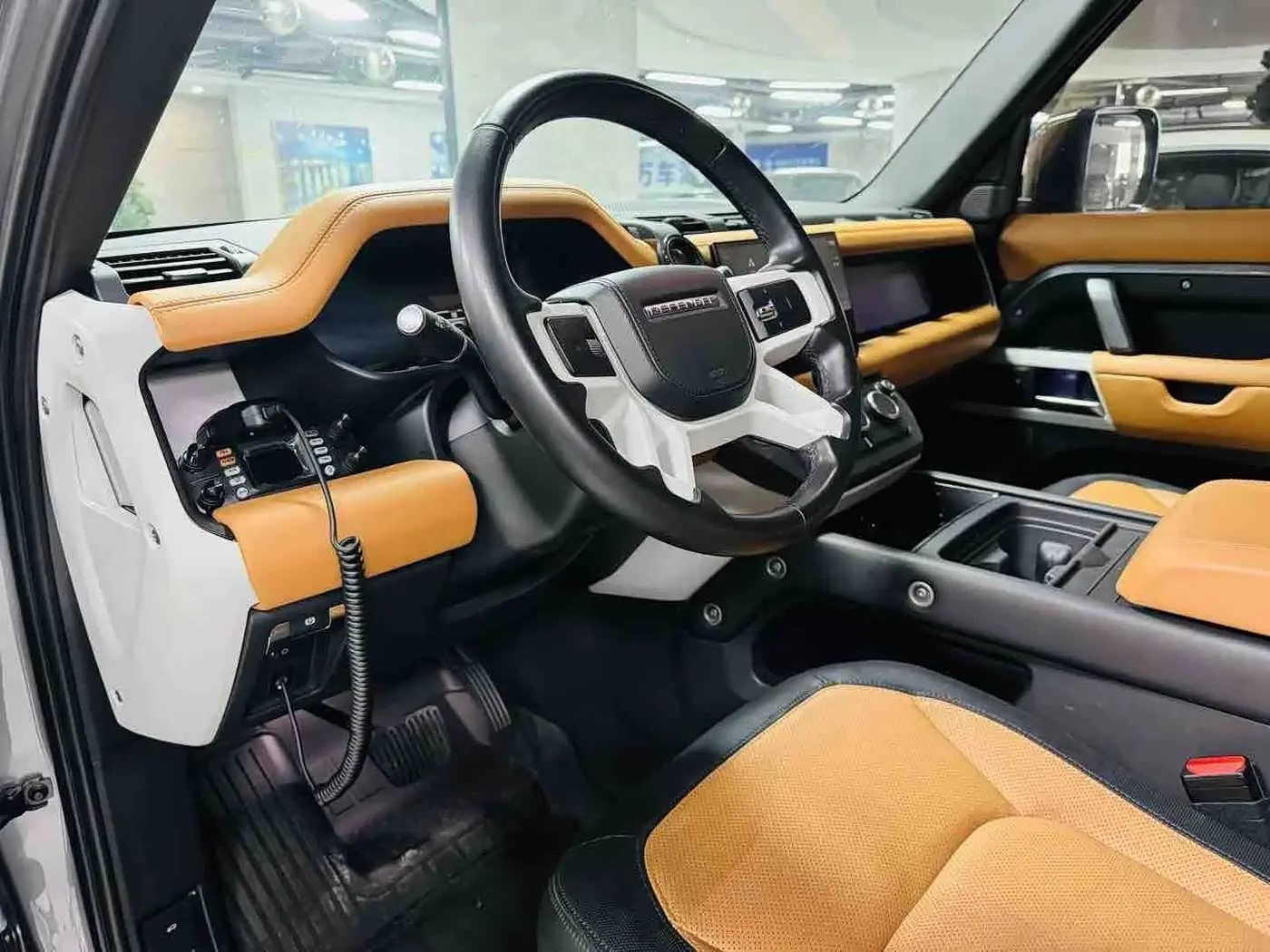 Land Rover Defender 2023 — Şəkil 7/9