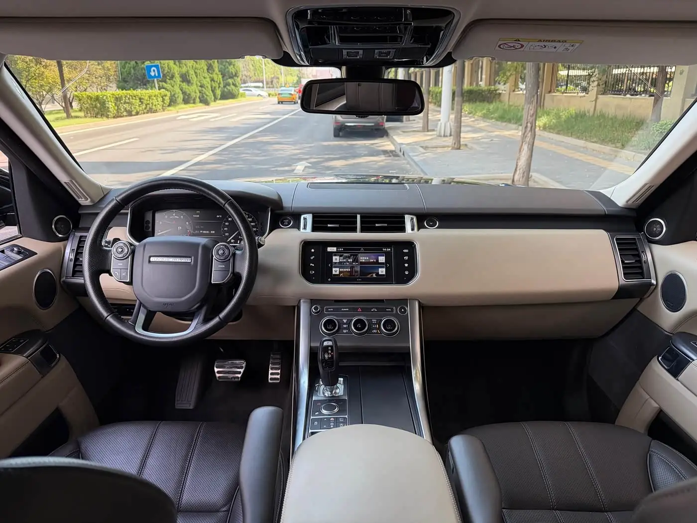 Land Rover Range Rover Sport 2017 — Photo 7/15