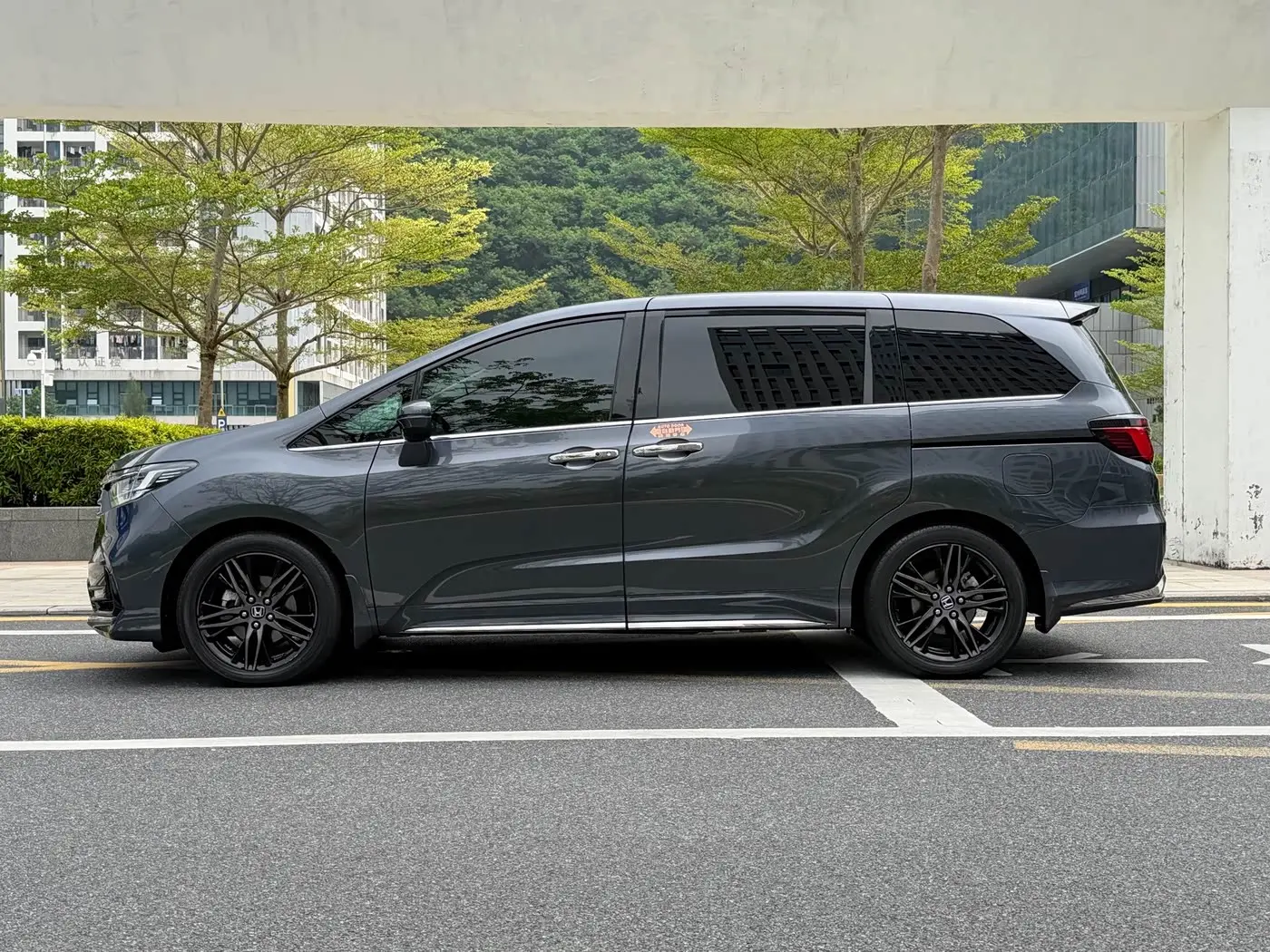 Honda Odyssey 2022 — Фото 4/16