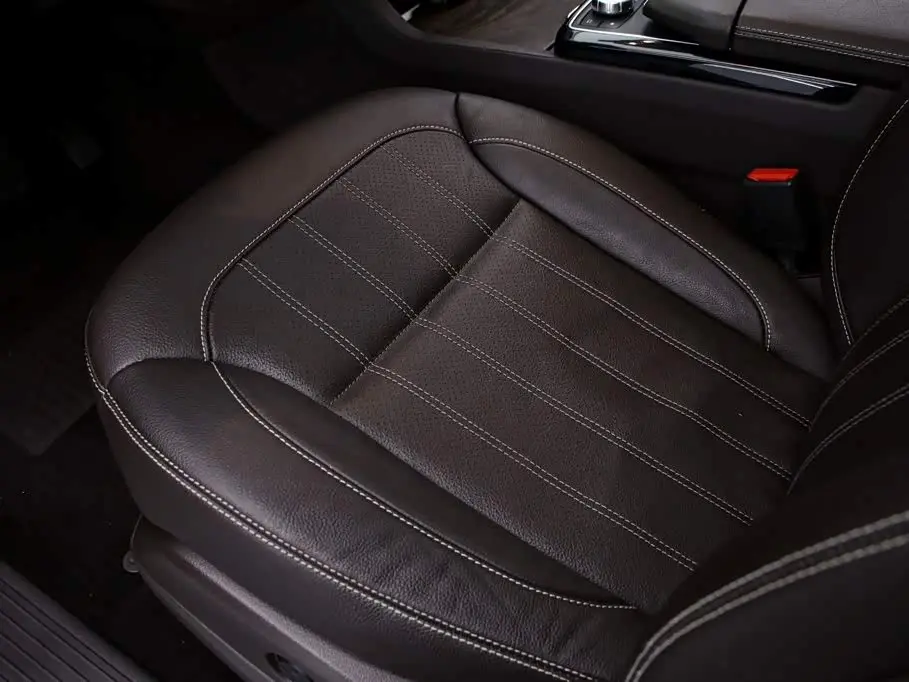Mercedes-Benz GLE 2017 — Photo 16/20