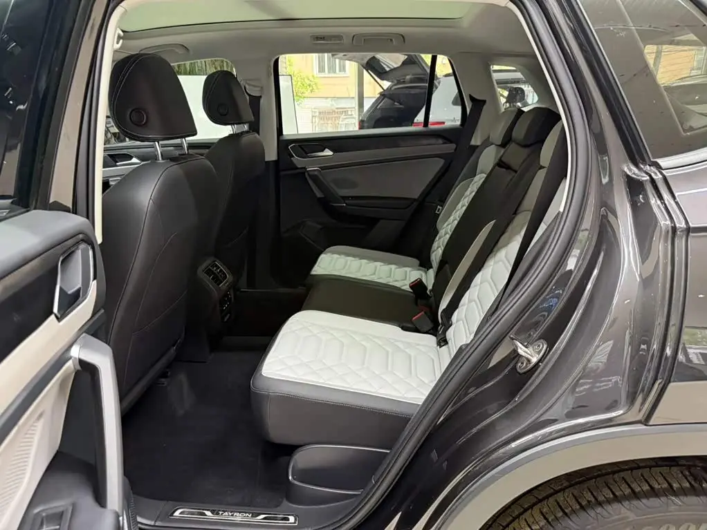 Volkswagen Tayron 2023 — Photo 18/20