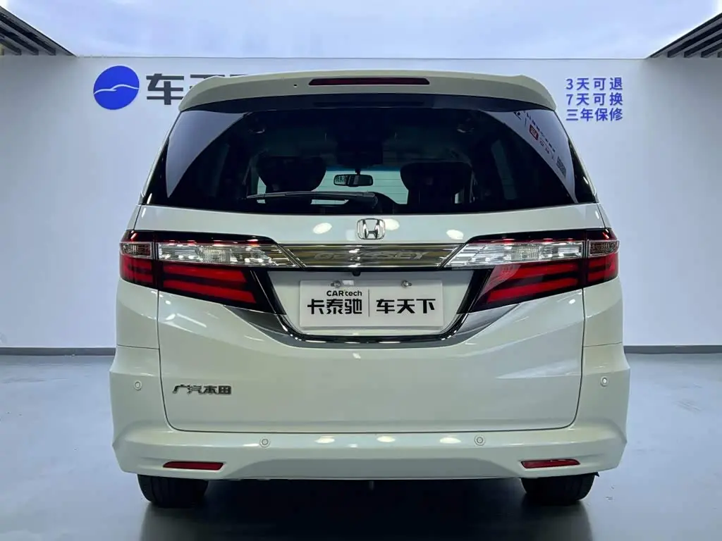 Honda Odyssey 2017 — Photo 6/20