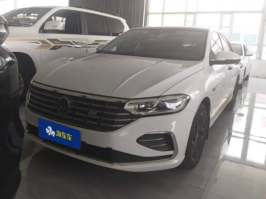 Volkswagen Lavida 2023 — Photo 2/16