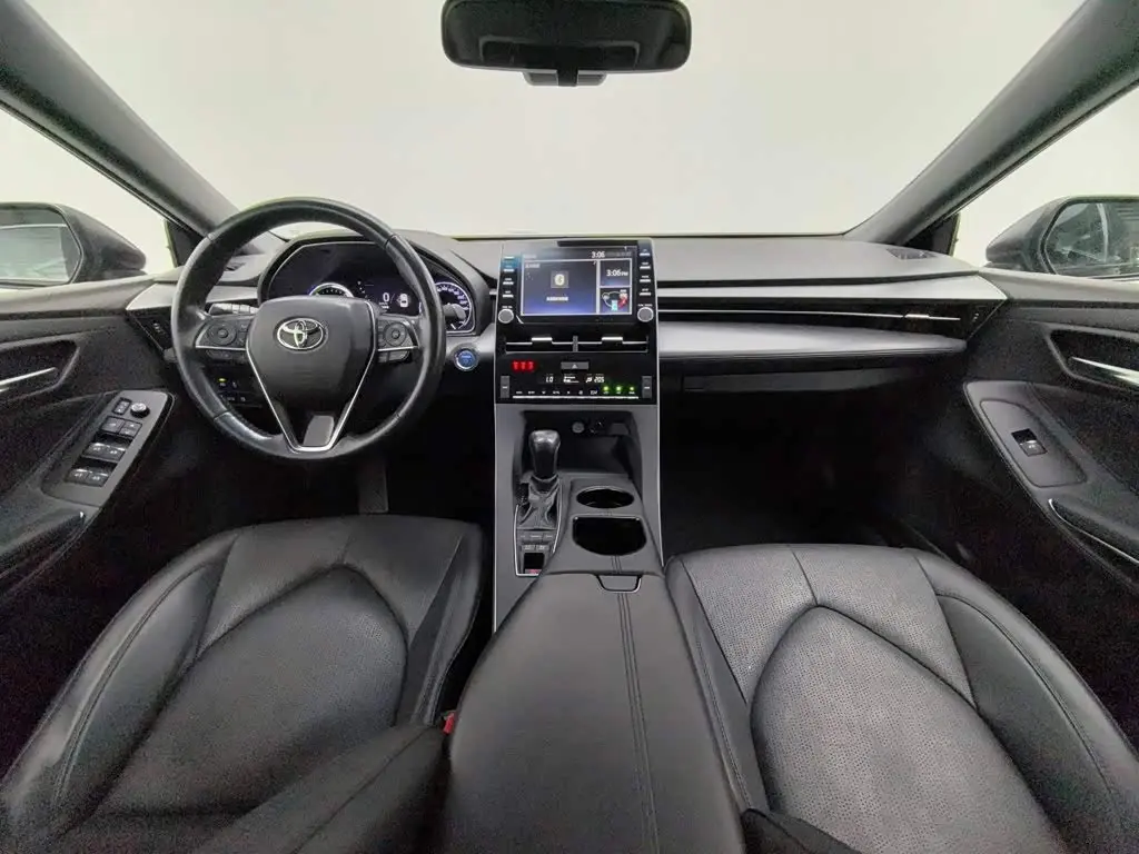 Toyota Avalon 2020 — Photo 5/20