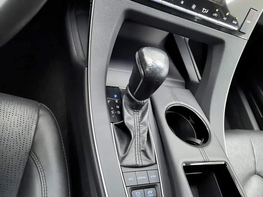 Toyota Avalon 2020 — Photo 13/20