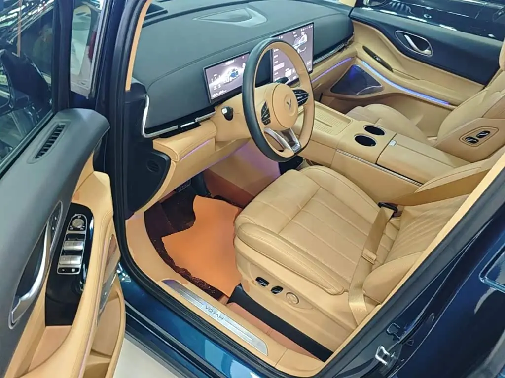 Voyah Auto Voyah Dreamer 2025 — Photo 15/19