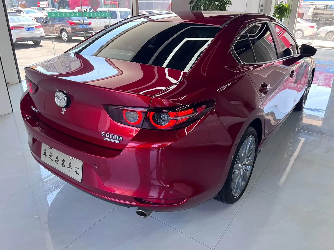 Mazda Mazda3 Axela 2024 — Şəkil 3/9
