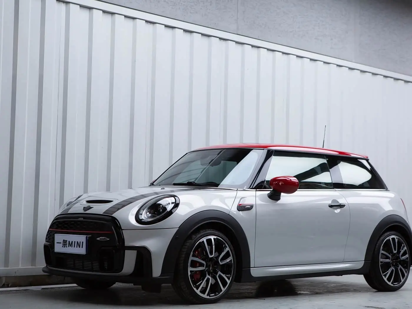 MINI JCW 2022 — ფოტო 1/10