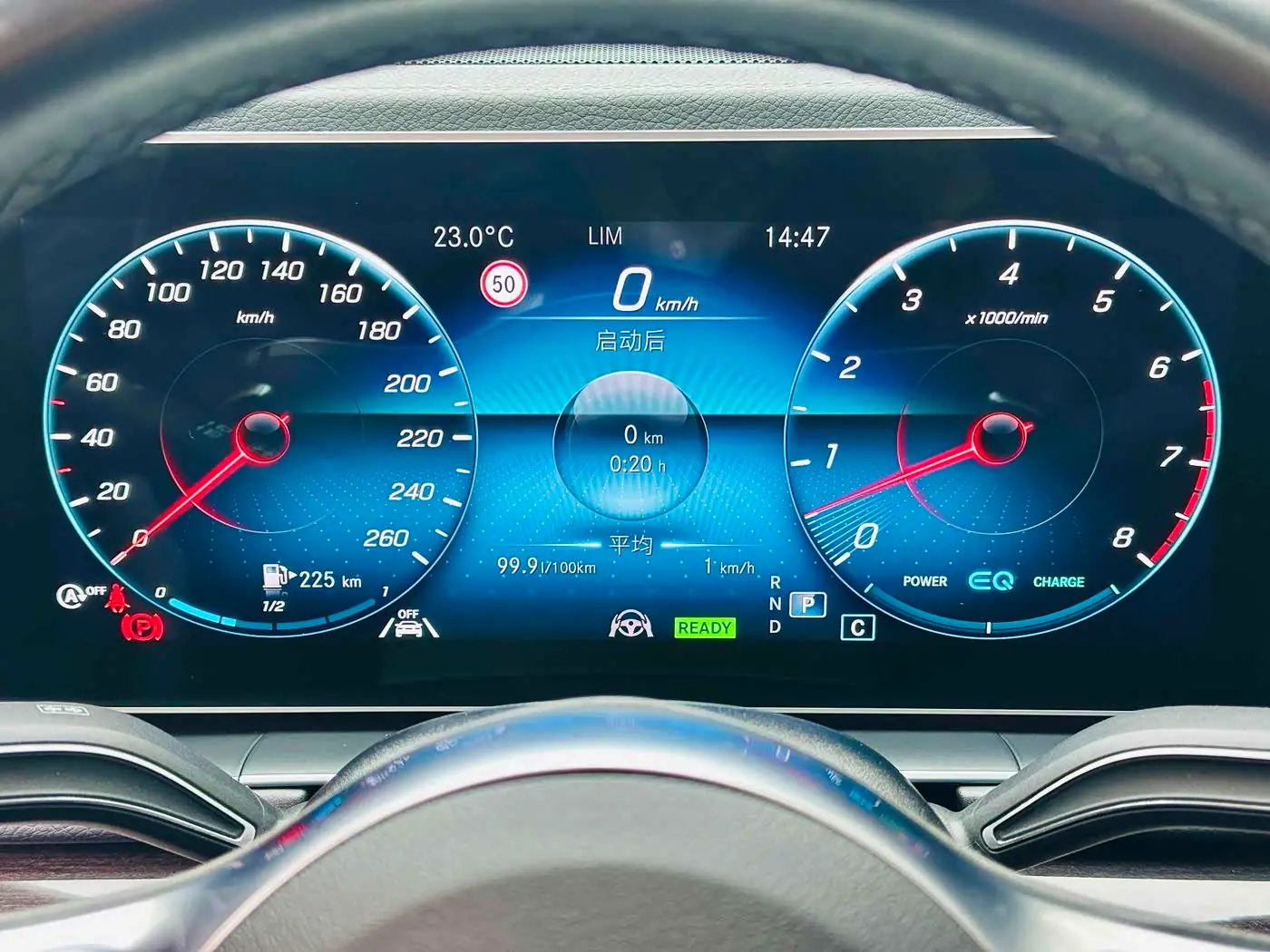 Mercedes-Benz GLS 2022 — Photo 9/15