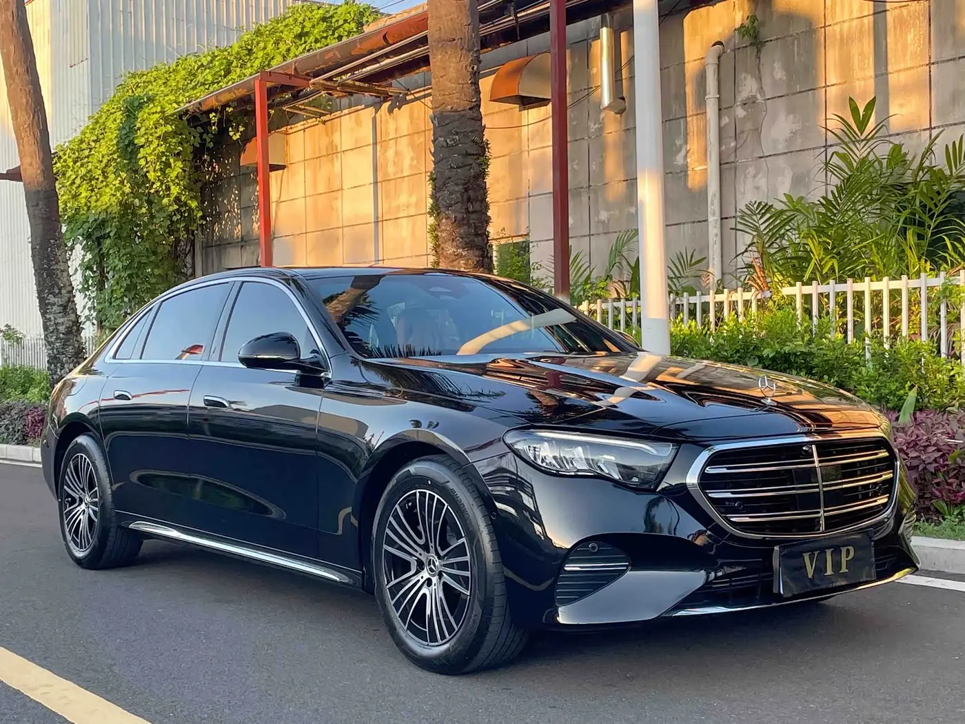 Mercedes-Benz E-Class 2026 — Photo 3/16