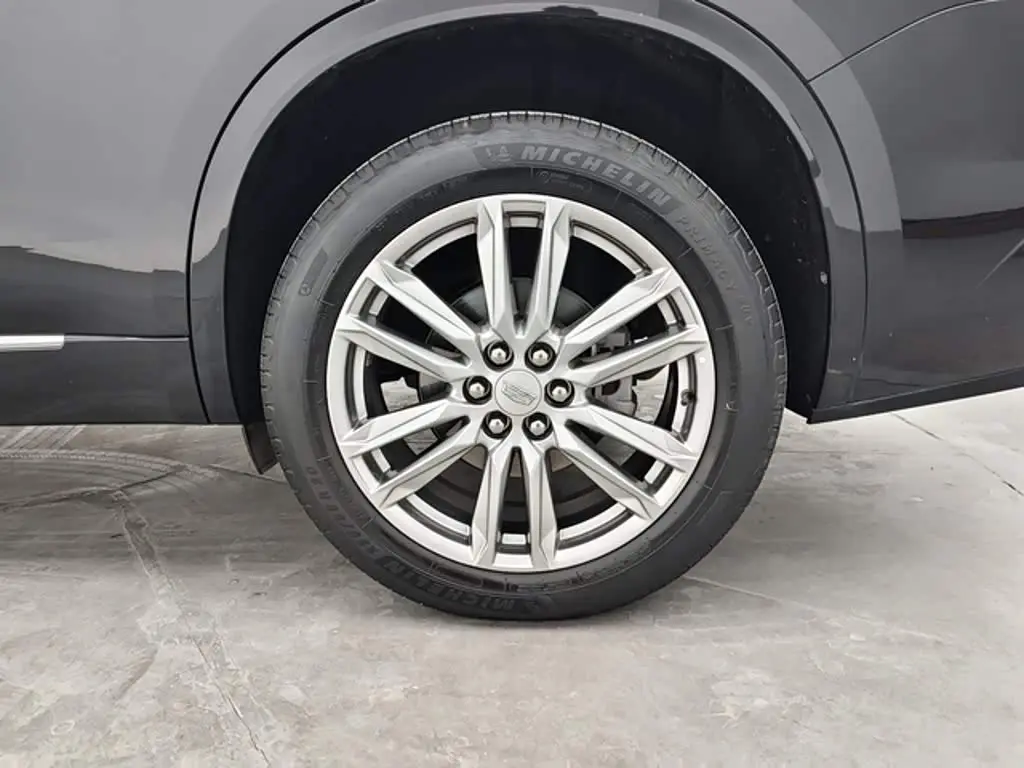 Cadillac XT6 2024 — Photo 12/14