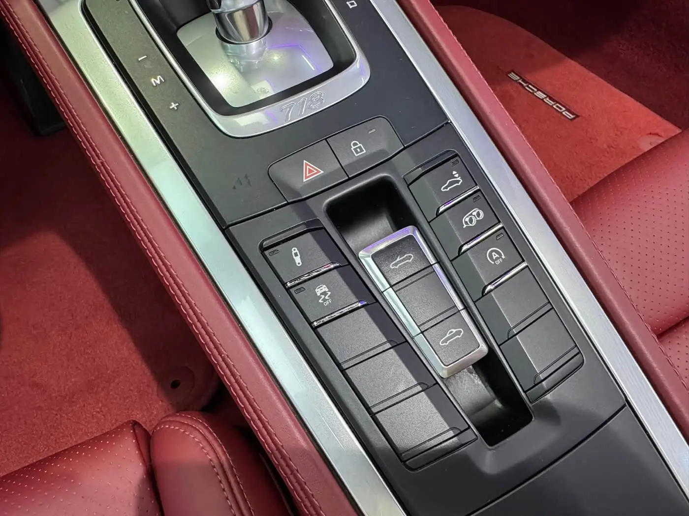 Porsche 718 2022 — Photo 10/15