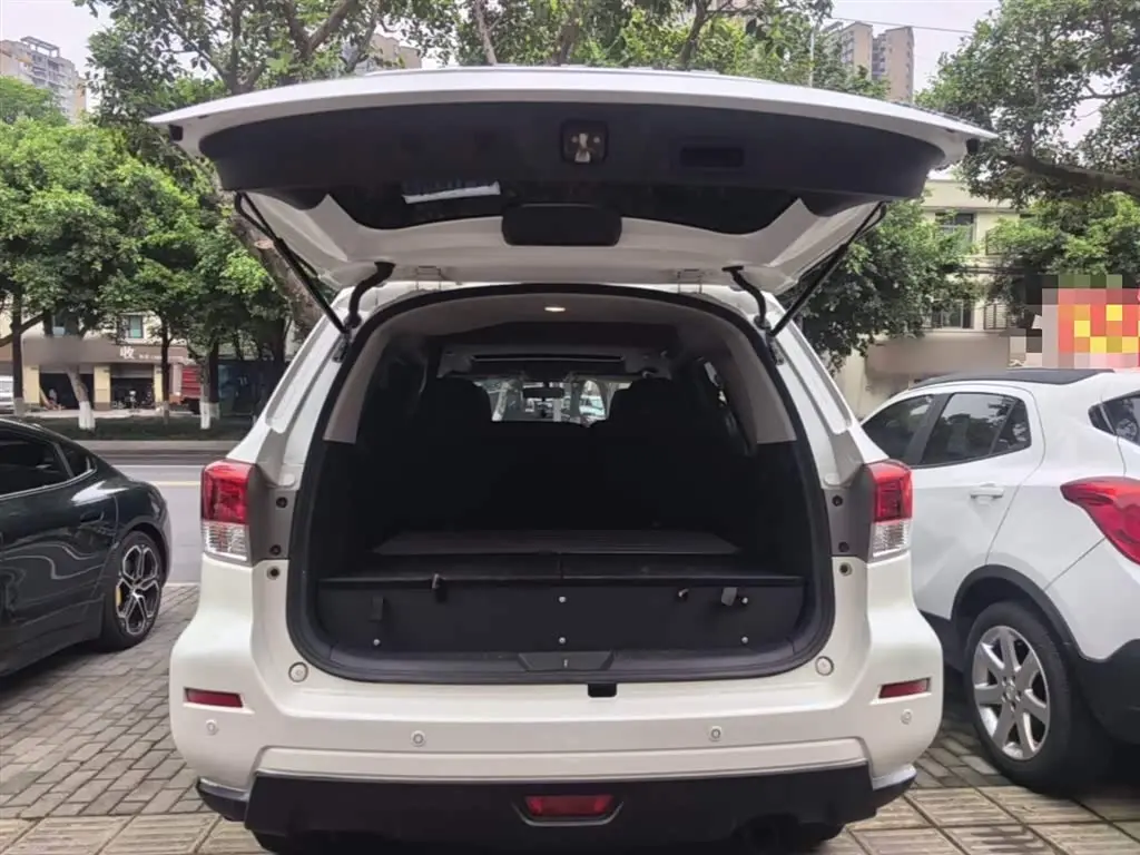 Nissan Terra 2021 — Photo 19/20