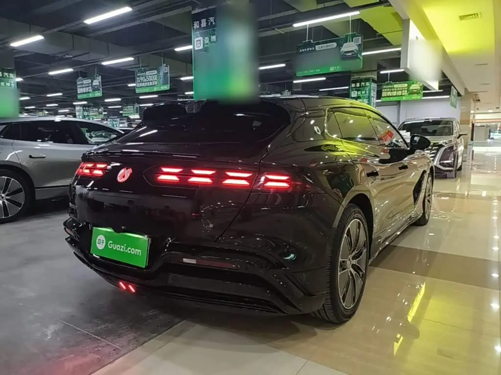 Denza Z9GT 2024 — Photo 7/20