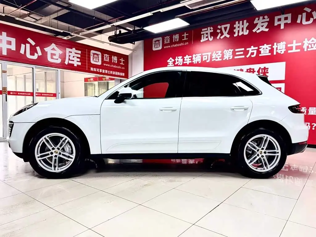 Porsche Macan 2017 — Photo 4/9