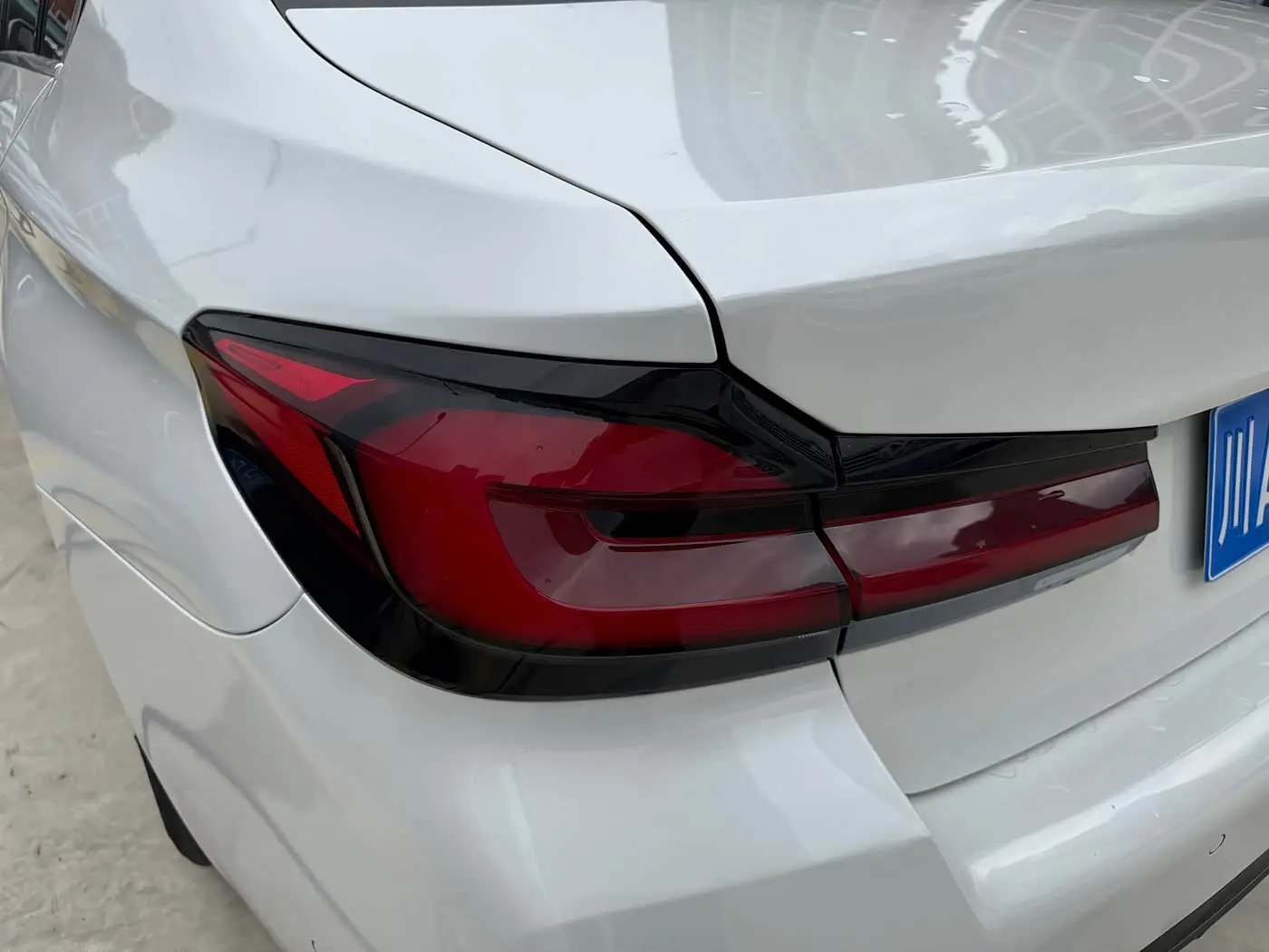 BMW 5 Series 2022 — Photo 10/20