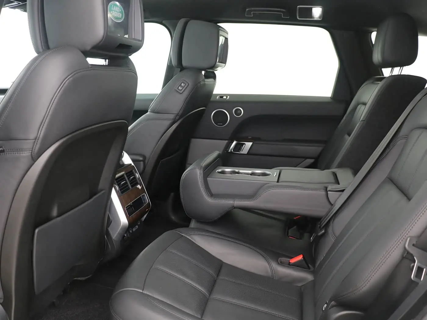 Land Rover Range Rover Sport PHEV 2018 — Фото 6/16