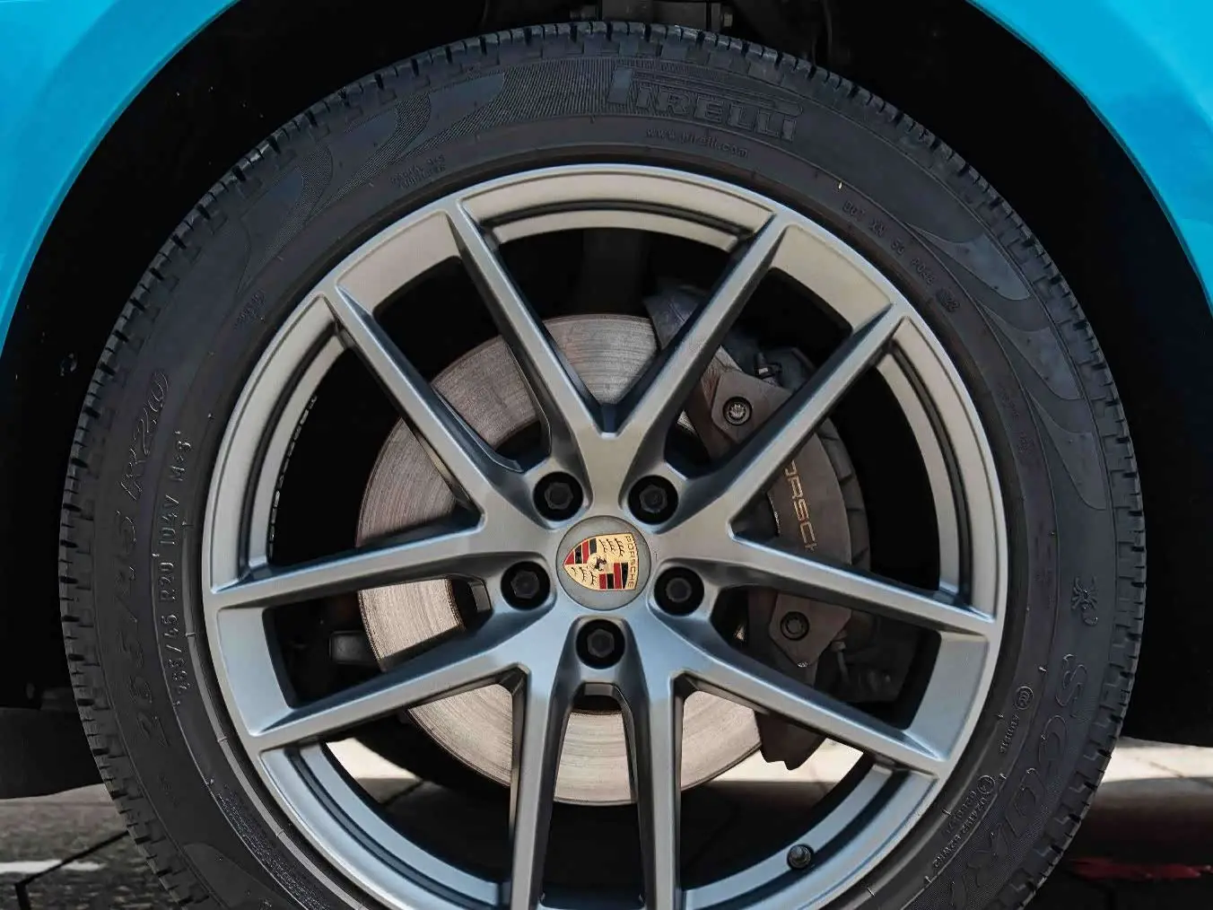 Porsche Macan 2023 — Photo 7/19