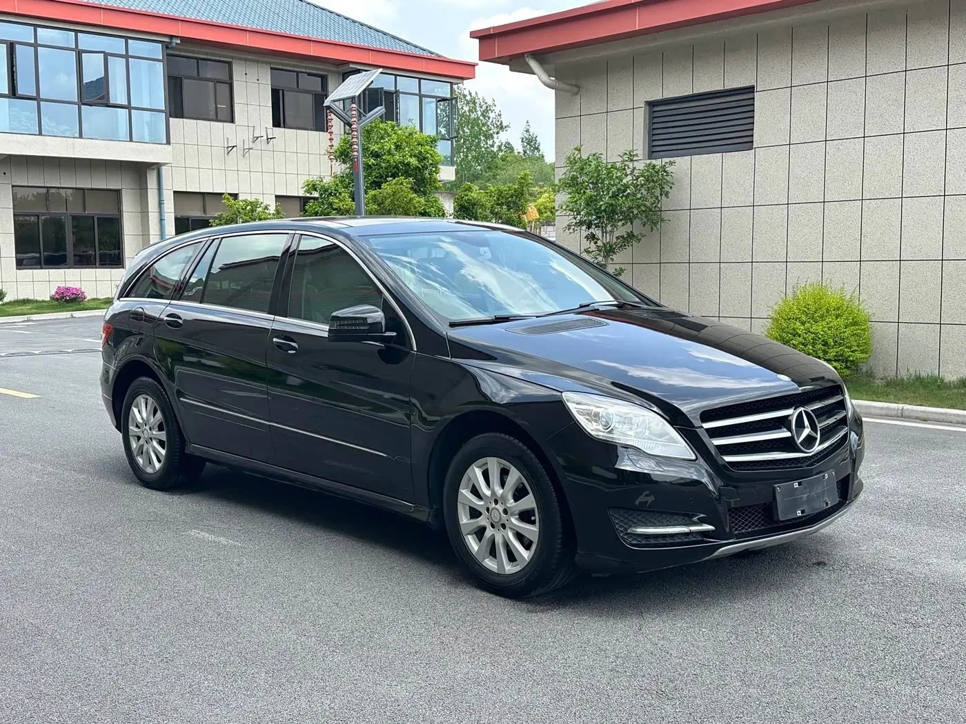 Mercedes-Benz R-Class 2016 — Фото 3/20