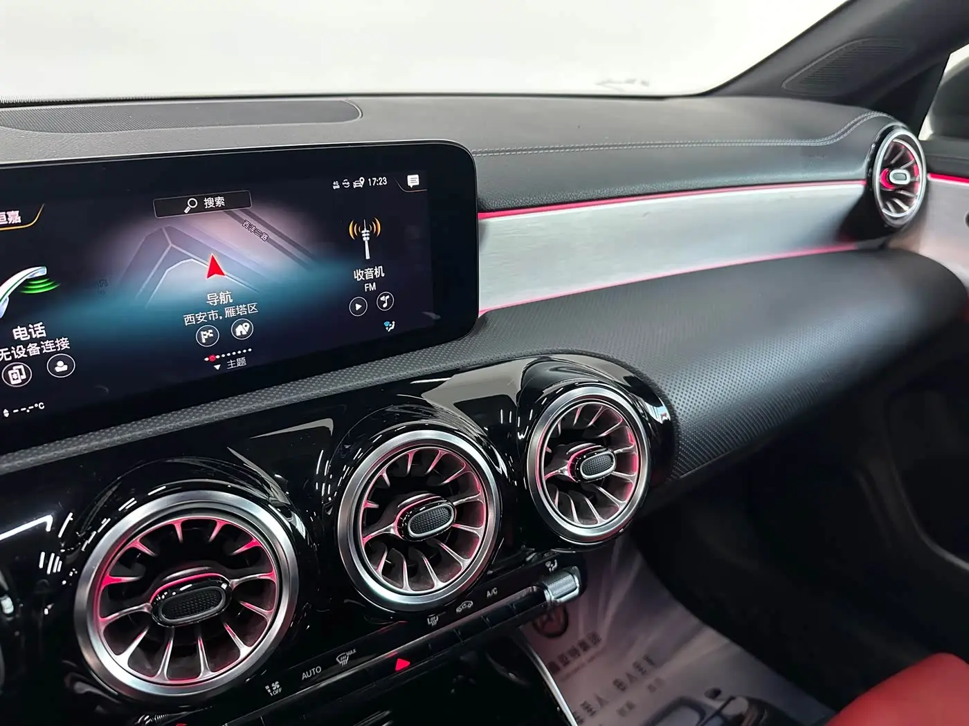 Mercedes-Benz CLA AMG 2022 — Фото 14/20