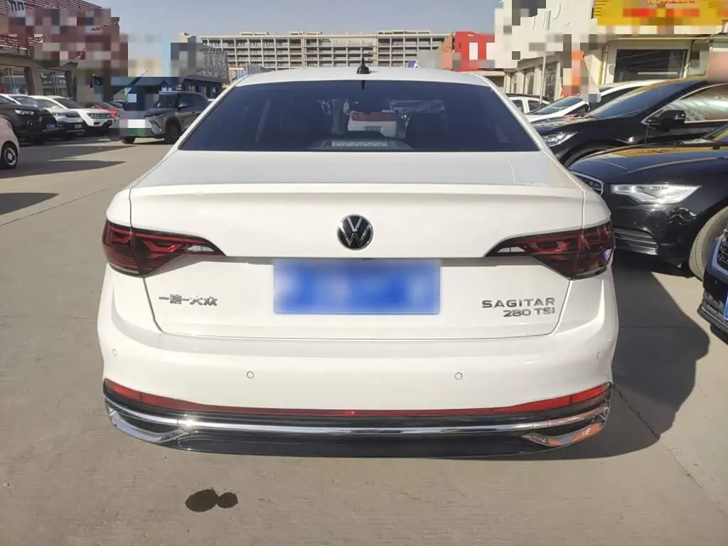 Volkswagen Sagitar 2022 — Photo 5/20